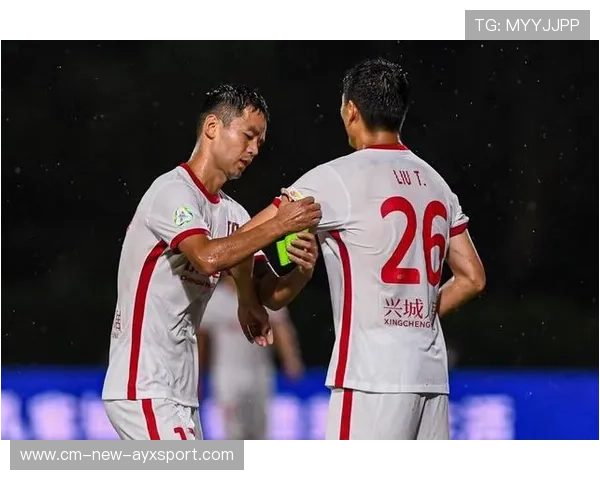 成都蓉城中路突击找准时间点，制造一连串险情